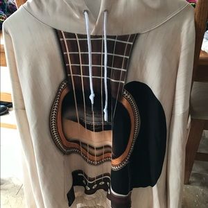 Men’s XL Nylon Hoodie.